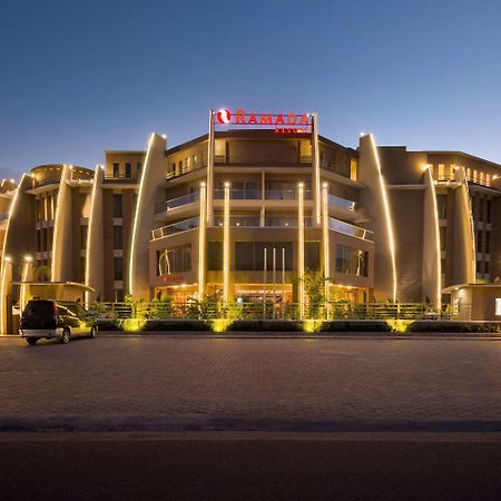 Ramada Resort By Wyndham Dar Es Salaam Eksteriør billede