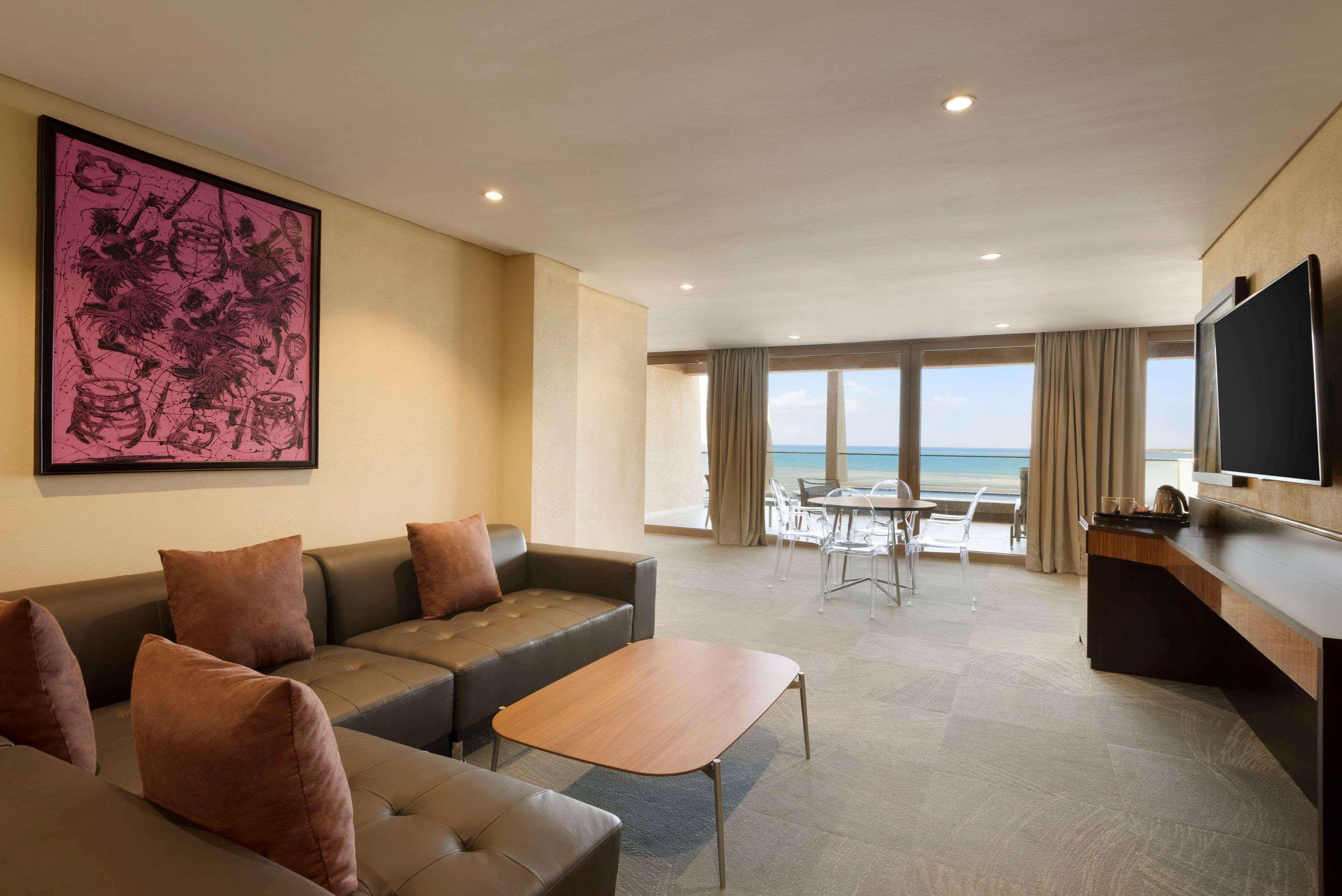 Ramada Resort By Wyndham Dar Es Salaam Eksteriør billede