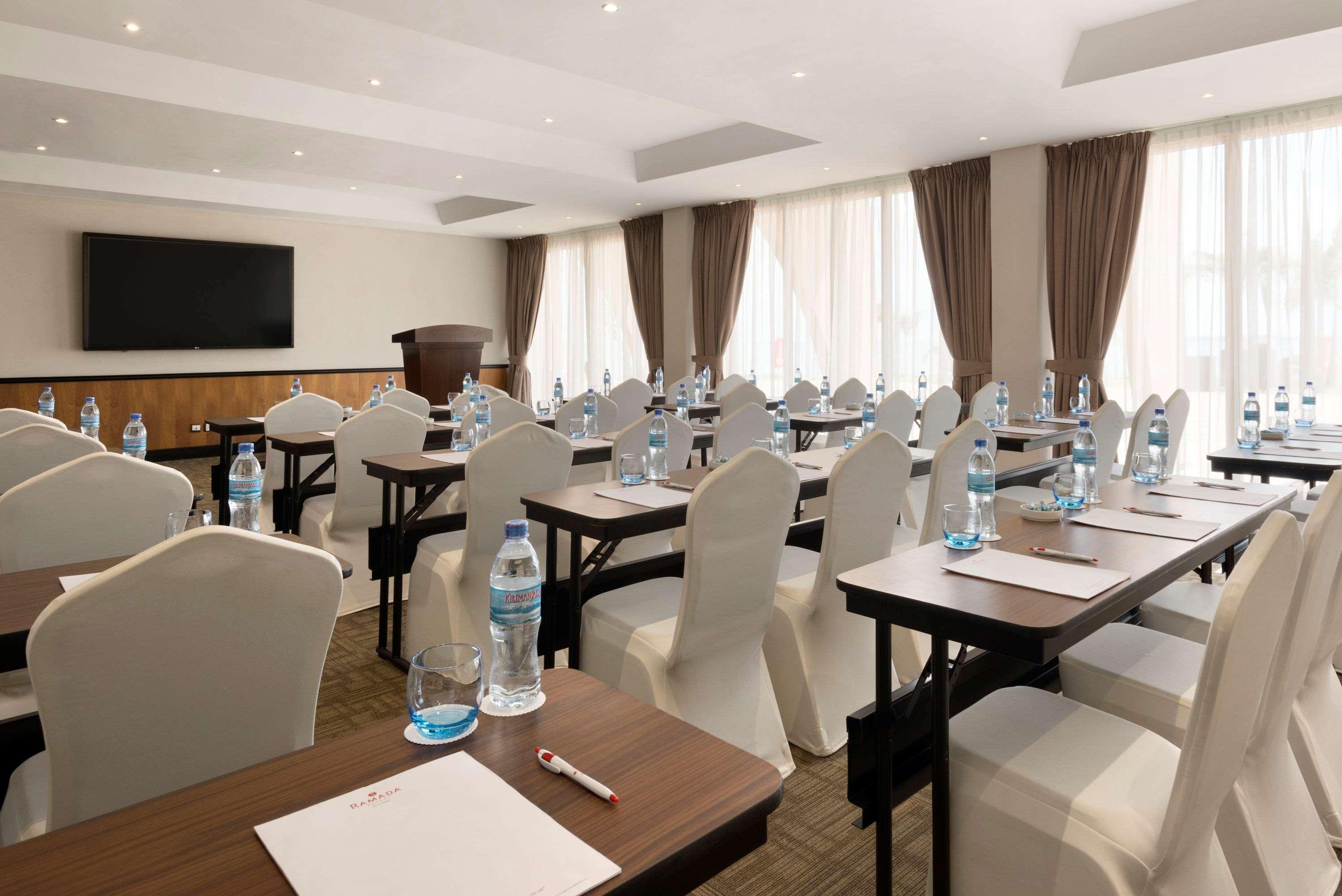Ramada Resort By Wyndham Dar Es Salaam Eksteriør billede